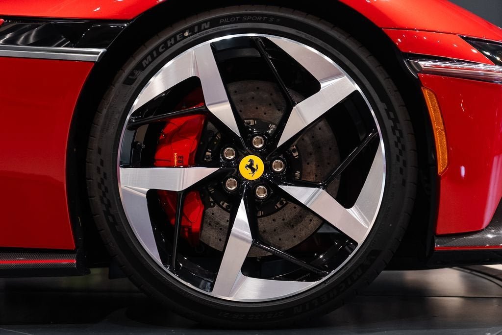 Certified Used 2025 Rosso Imola Ferrari Base image 14