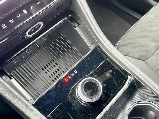 New 2026 Black Jeep Laredo Altitude image 17