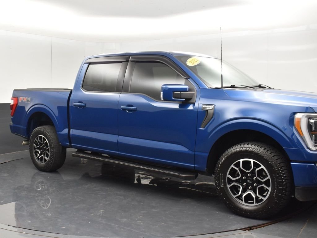 Used 2022 Blue Ford Lariat image 10