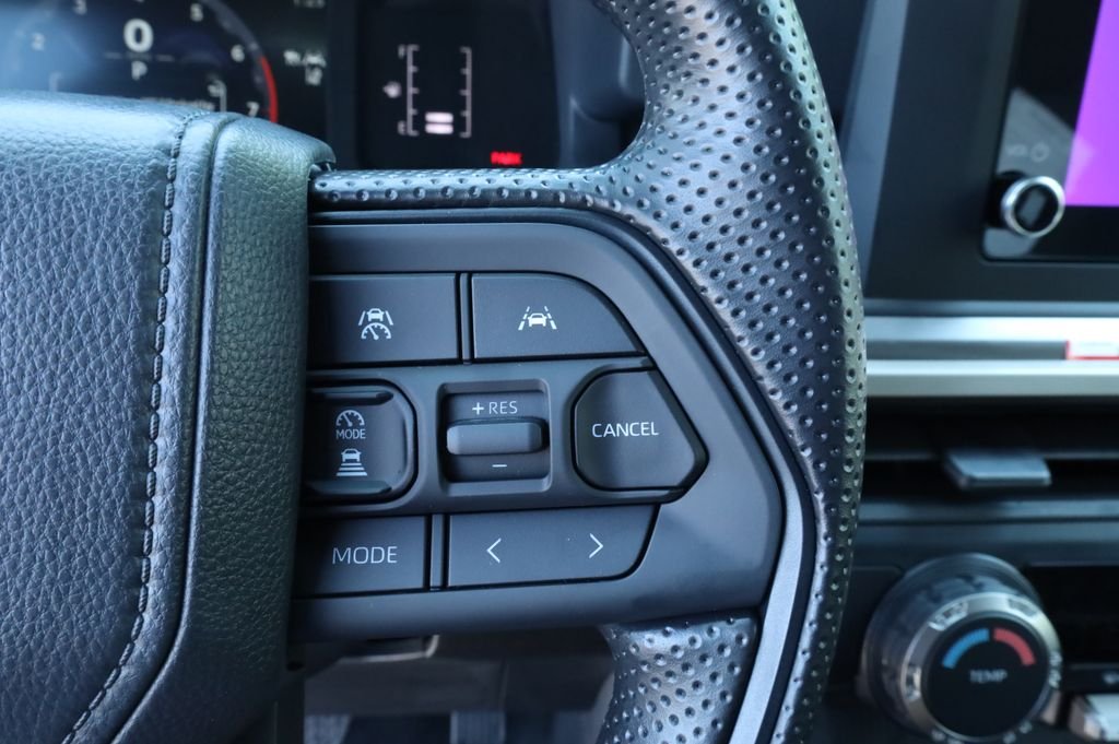 2025 Toyota Tacoma SR5 - Photo 34