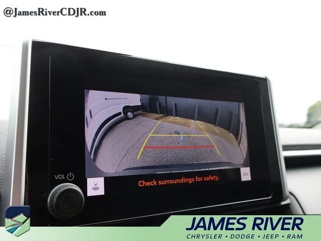 Used 2024 Silver Toyota XLE image 33