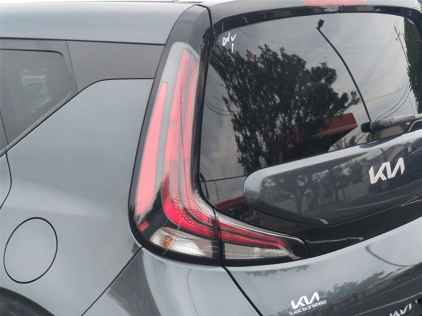 Used 2025 Gravity Gray Kia LX image 22