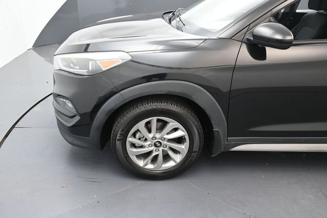Used 2018 Black Hyundai SEL image 9