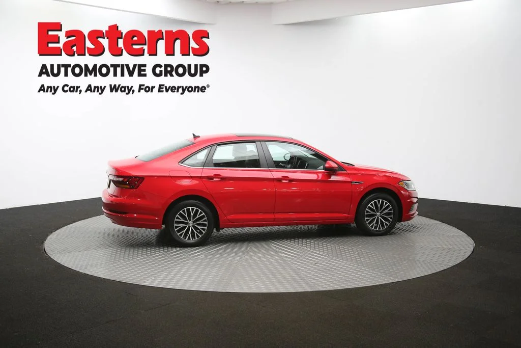 Used 2019 Red Volkswagen SEL image 44