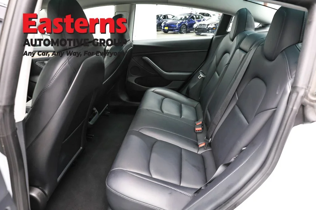 Used 2023 White Tesla Base image 16