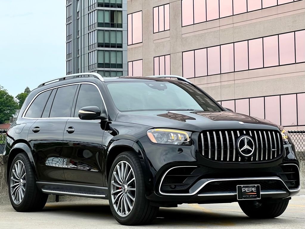 2025 Mercedes-Benz GLS AMG GLS 63's photo
