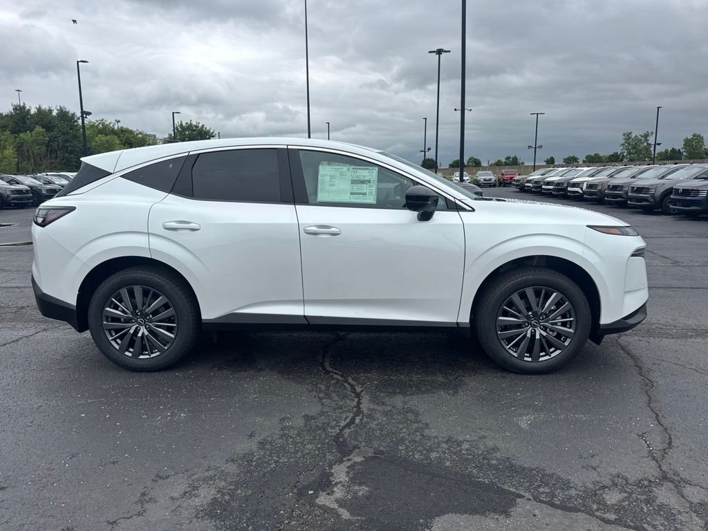 New 2026 Everest White Pearl TriCoat Nissan SL image 2