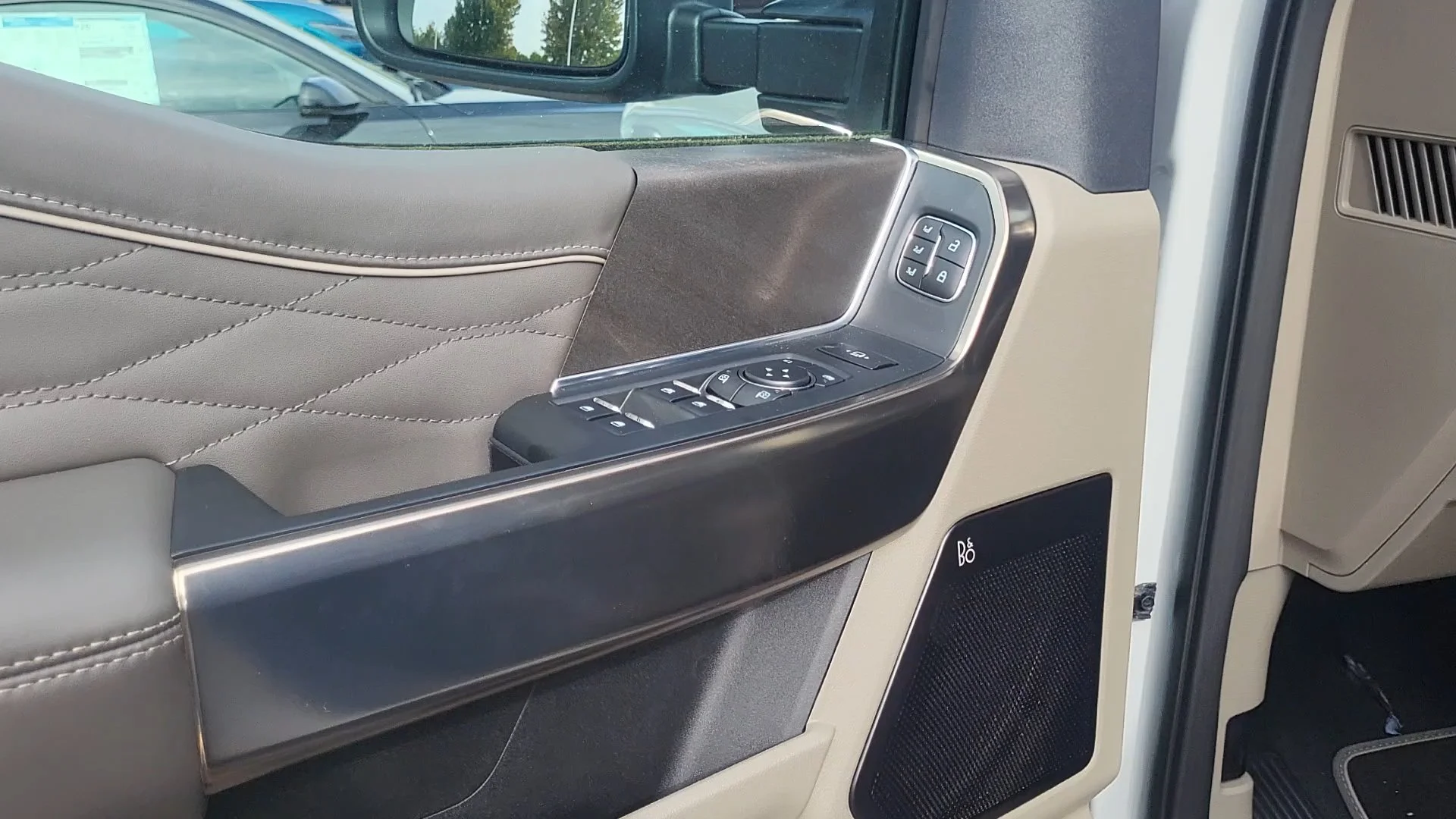 New 2026 Avalanche Ford Platinum image 10