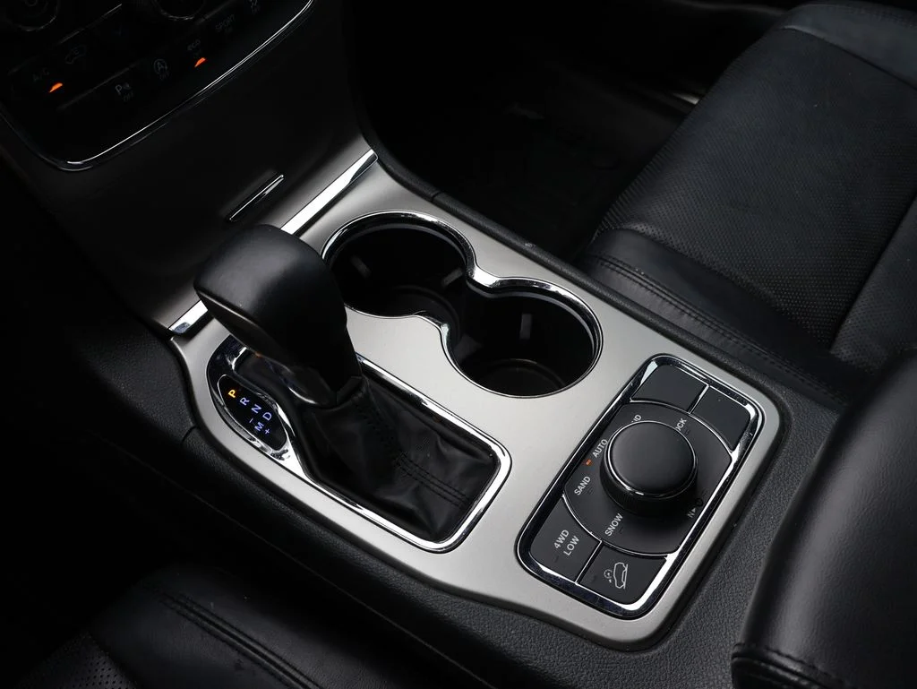 Used 2018 Black Jeep Limited image 25