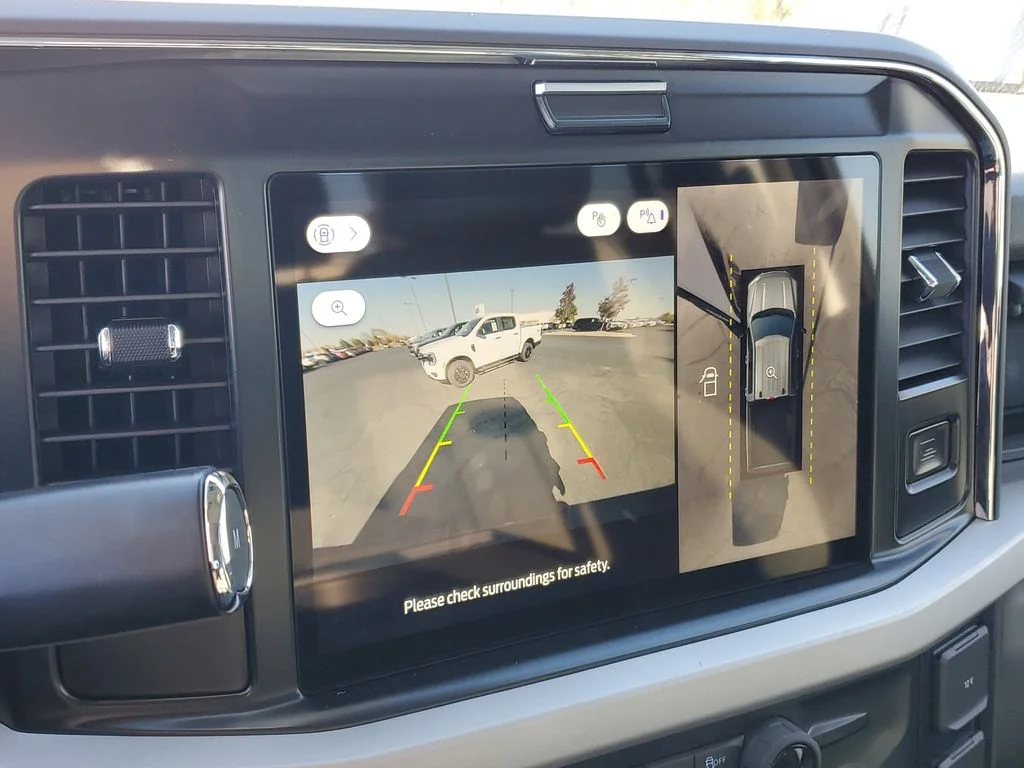 2026 Ford F-350 Super Duty XLT - Photo 16