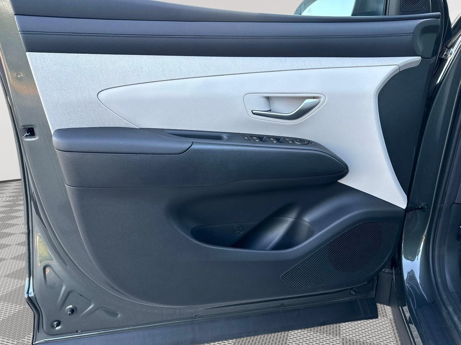 2025 Hyundai Tucson SEL Convenience - Photo 17