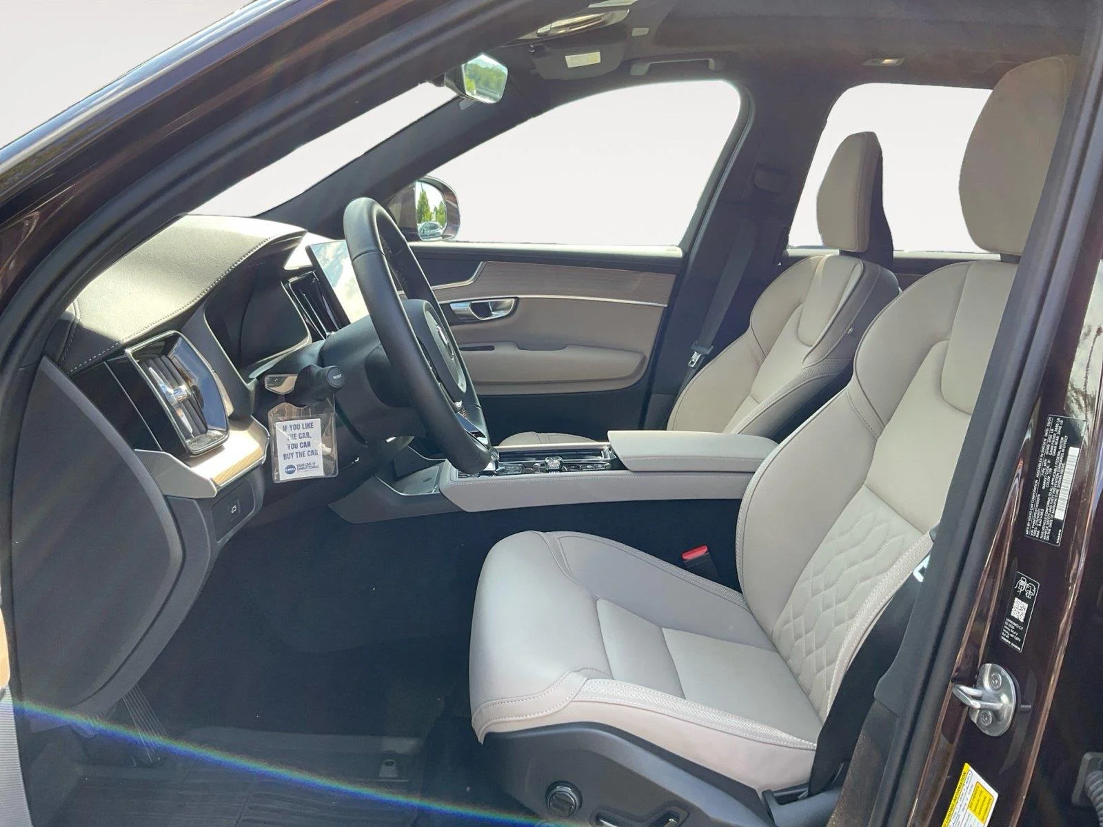 2026 Volvo XC90 Plus - Photo 9