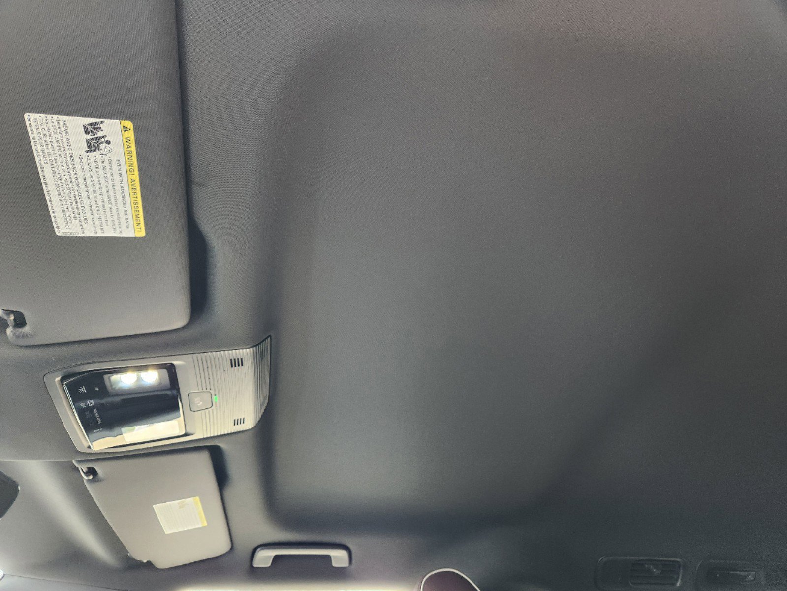 2025 Volkswagen ID. Buzz PRO S - Photo 19