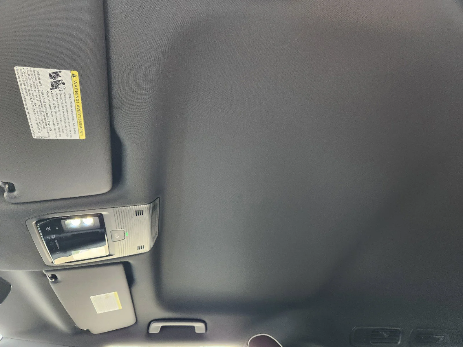 2025 Volkswagen ID. Buzz PRO S - Photo 19