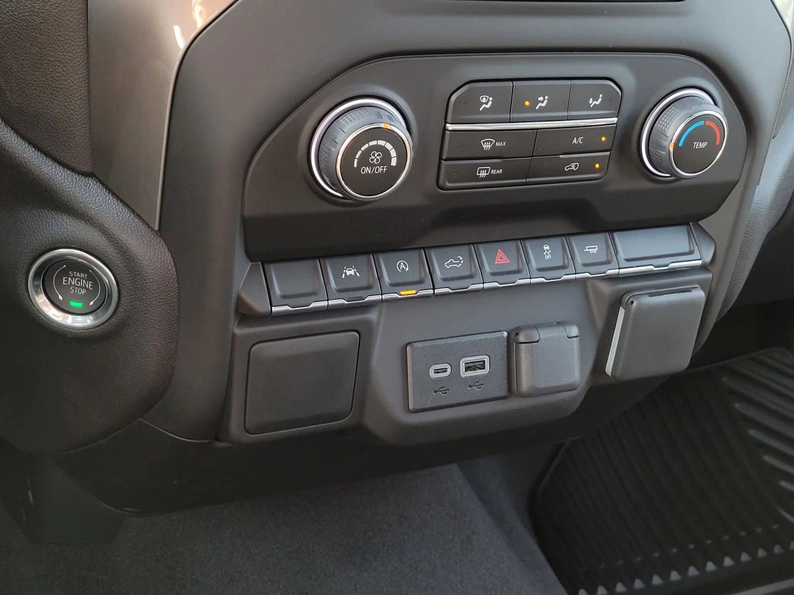 2026 Chevrolet Silverado 1500 Custom - Photo 18