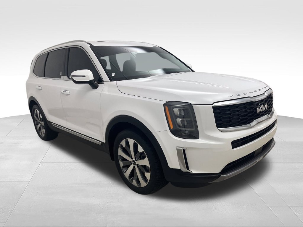 Used 2022 White Kia EX image 7