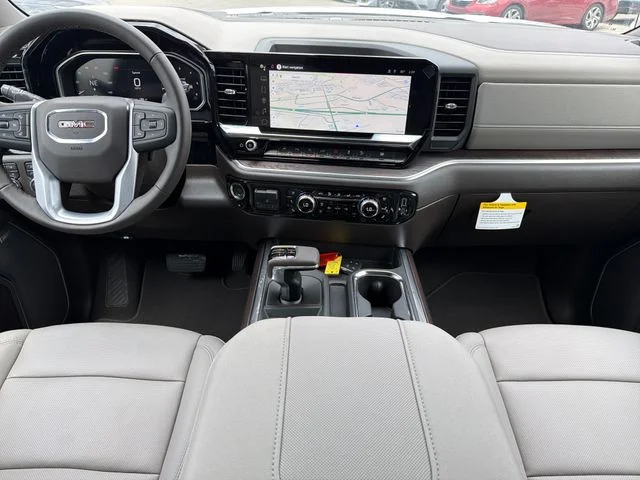 2026 GMC Sierra 1500 SLT - Photo 9