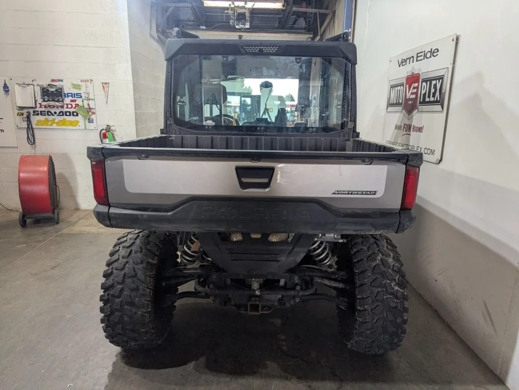 Used 2024 SILVER Polaris Premium image 5
