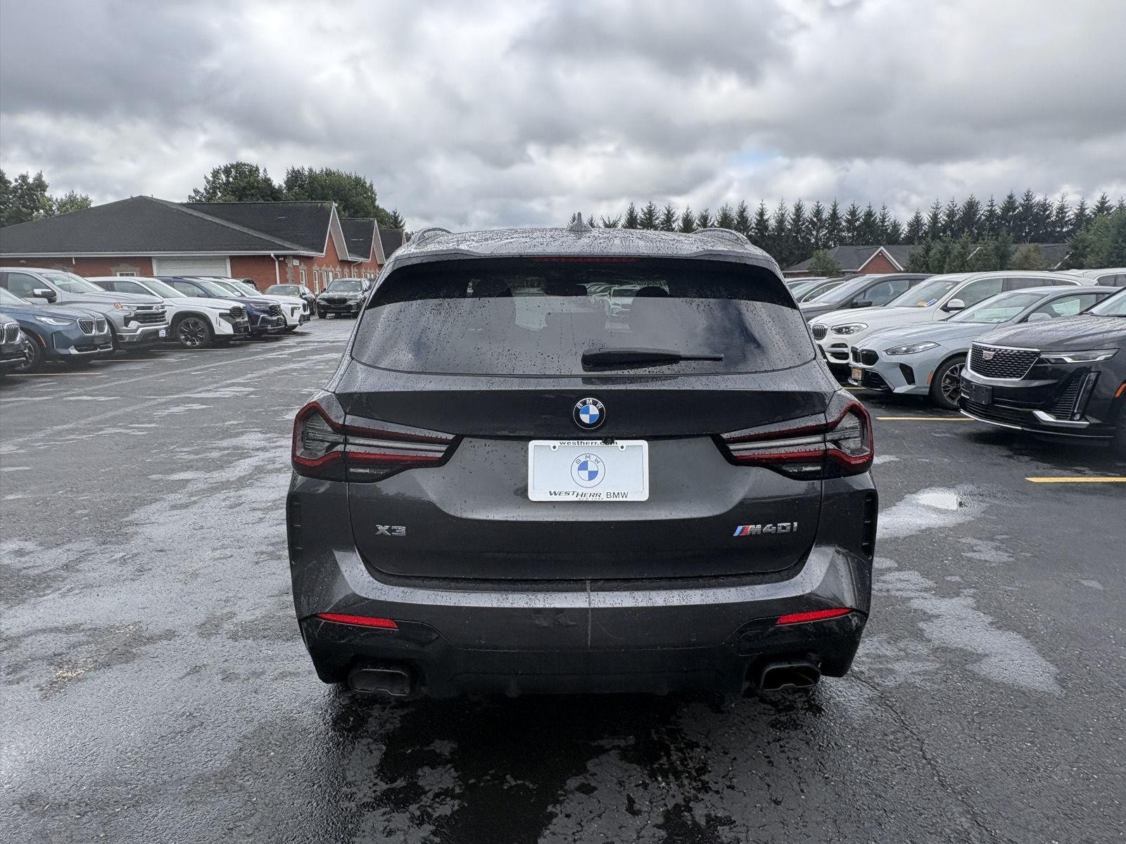 Used 2022 Dark Graphite Metallic BMW M40i image 6