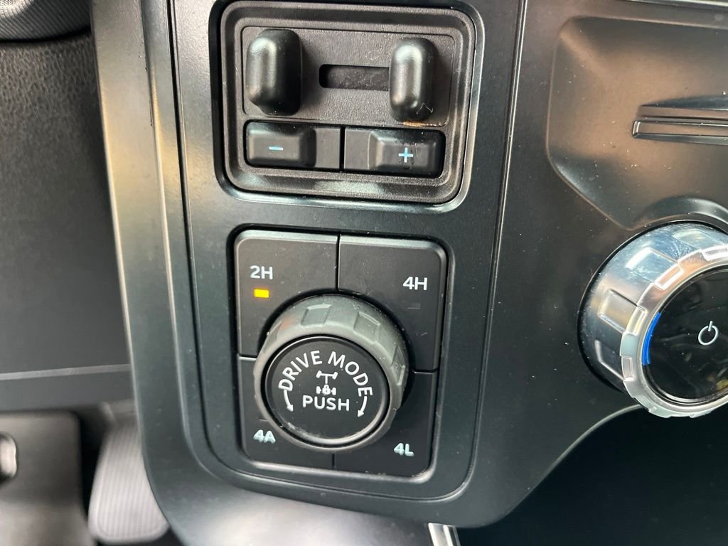 Used 2025 Green Ford Raptor image 27