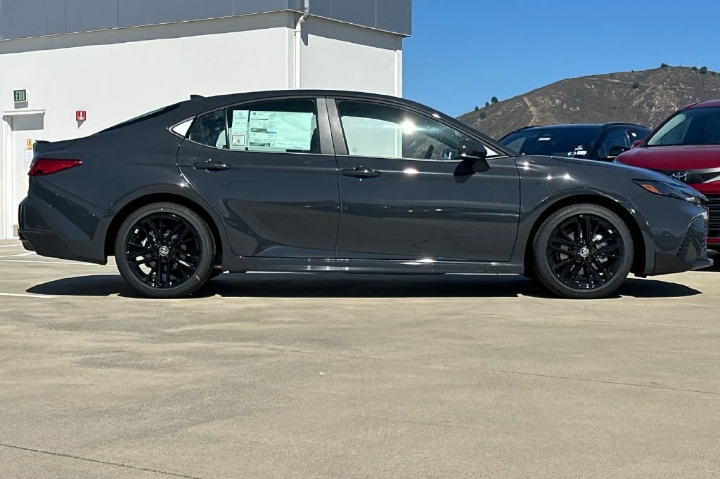New 2026 Underground Toyota  SE image 3