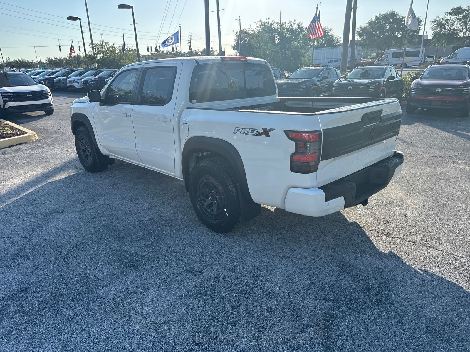 New 2026 White Nissan PRO-X image 10