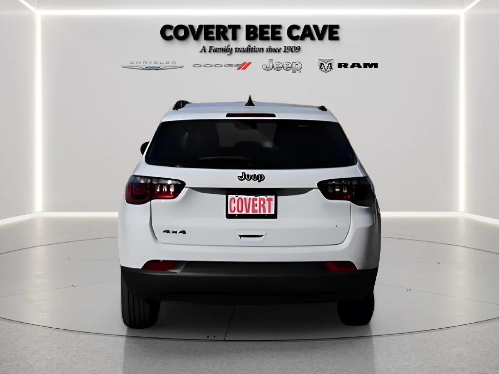 New 2026 White Jeep Latitude image 6