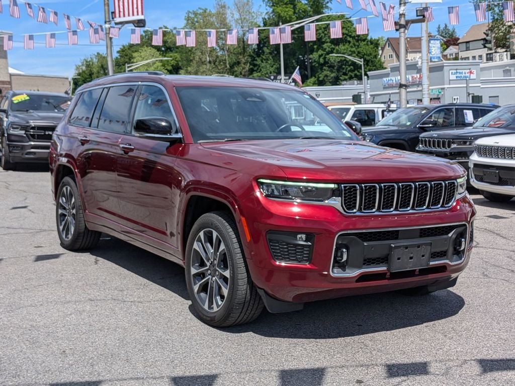 Used 2021 Red Jeep Overland image 4