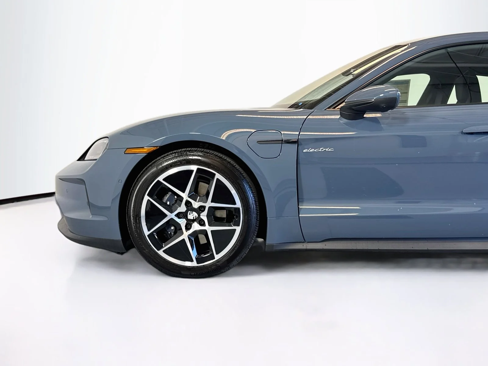 New 2026 Pale Blue Metallic Porsche 4 image 27