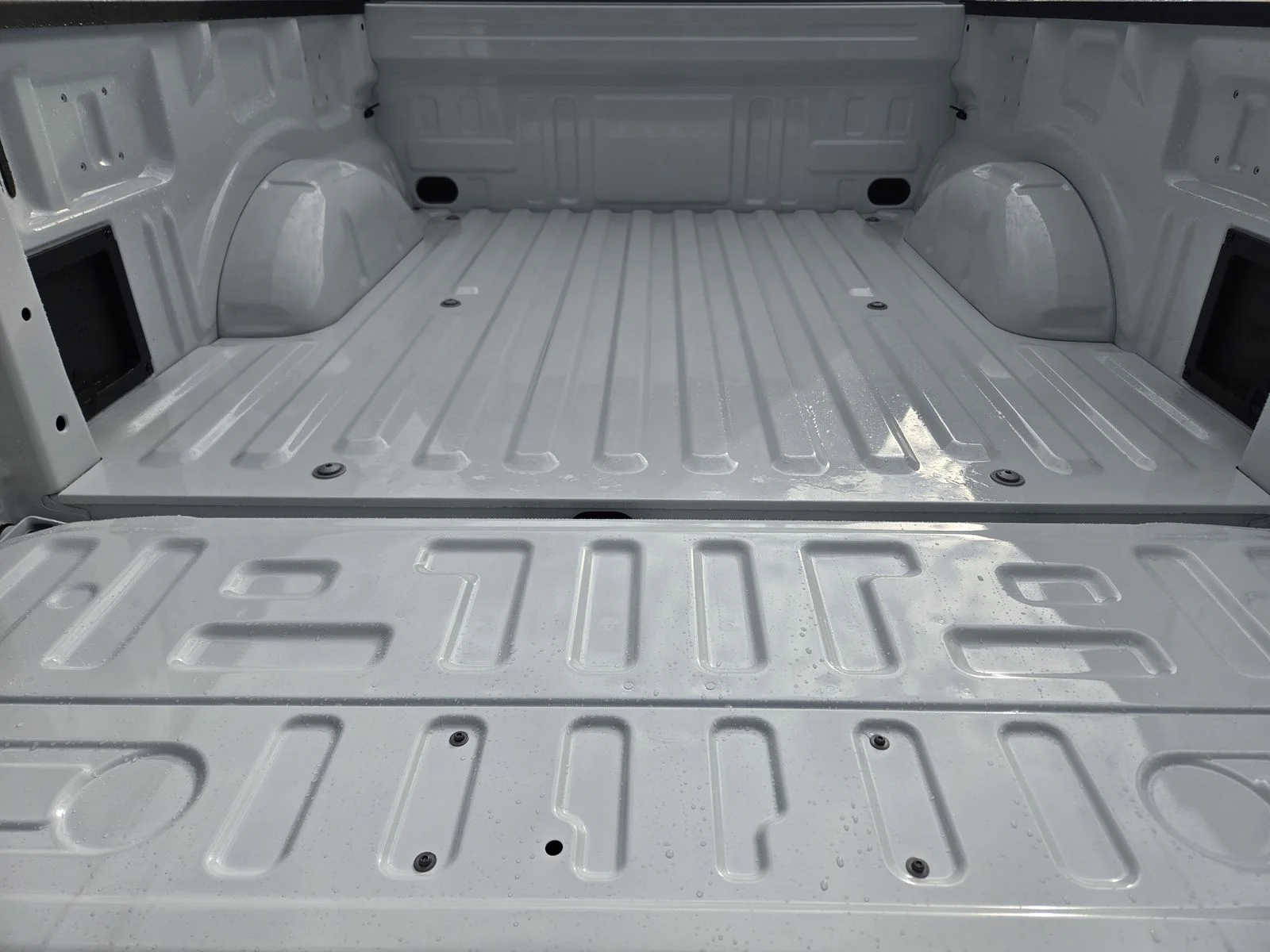 New 2026 Oxford White Ford XL image 20