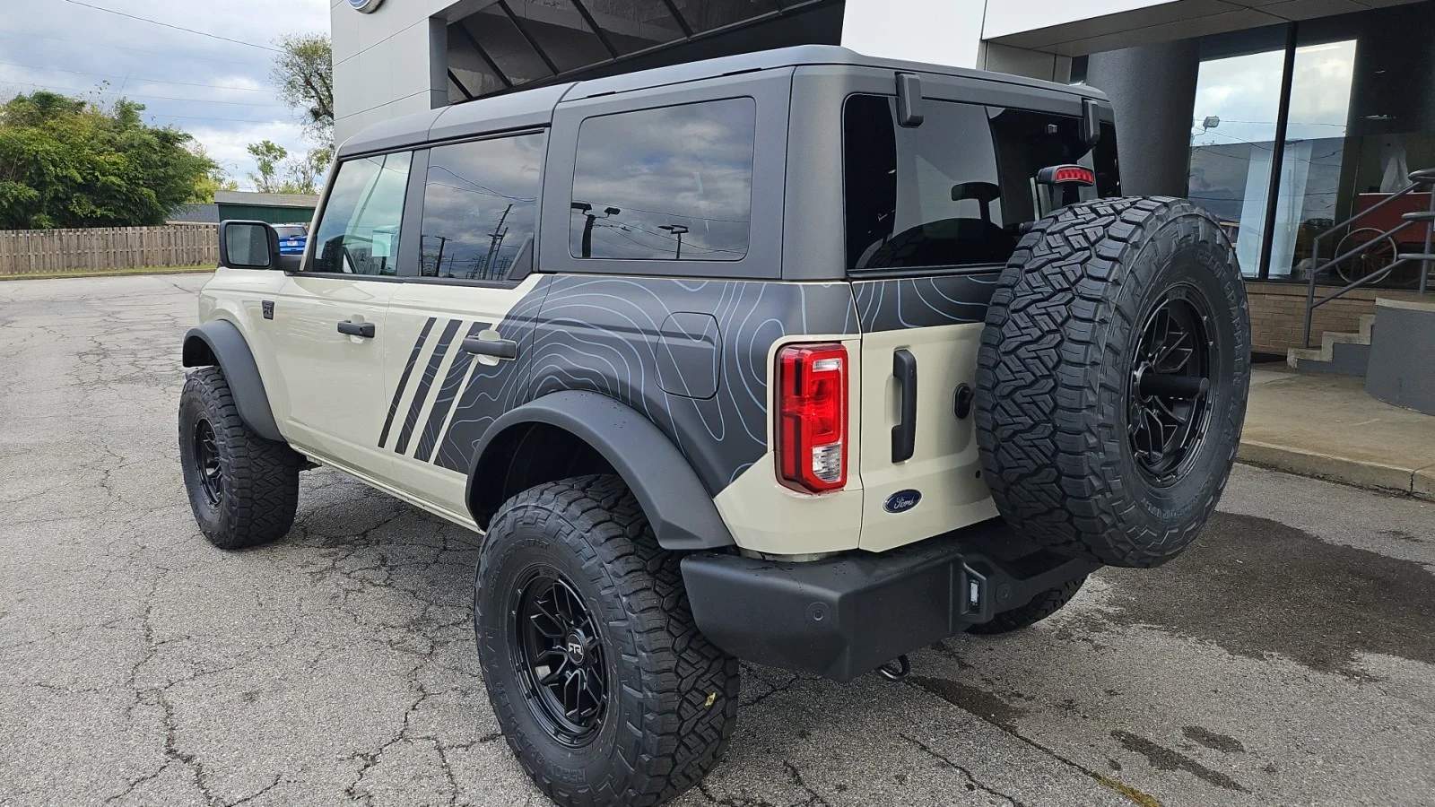 New 2025 Desert Sand Ford Big Bend RTR 4WD image 4