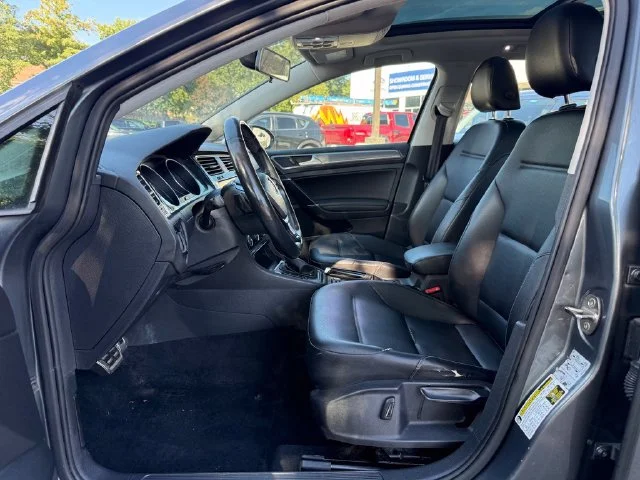 Used 2018 Gray Volkswagen TSI SE image 21