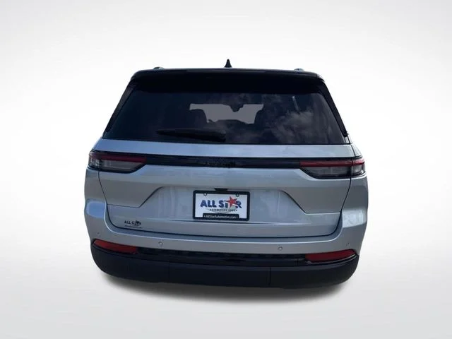 New 2025 Silver Jeep Altitude X image 6