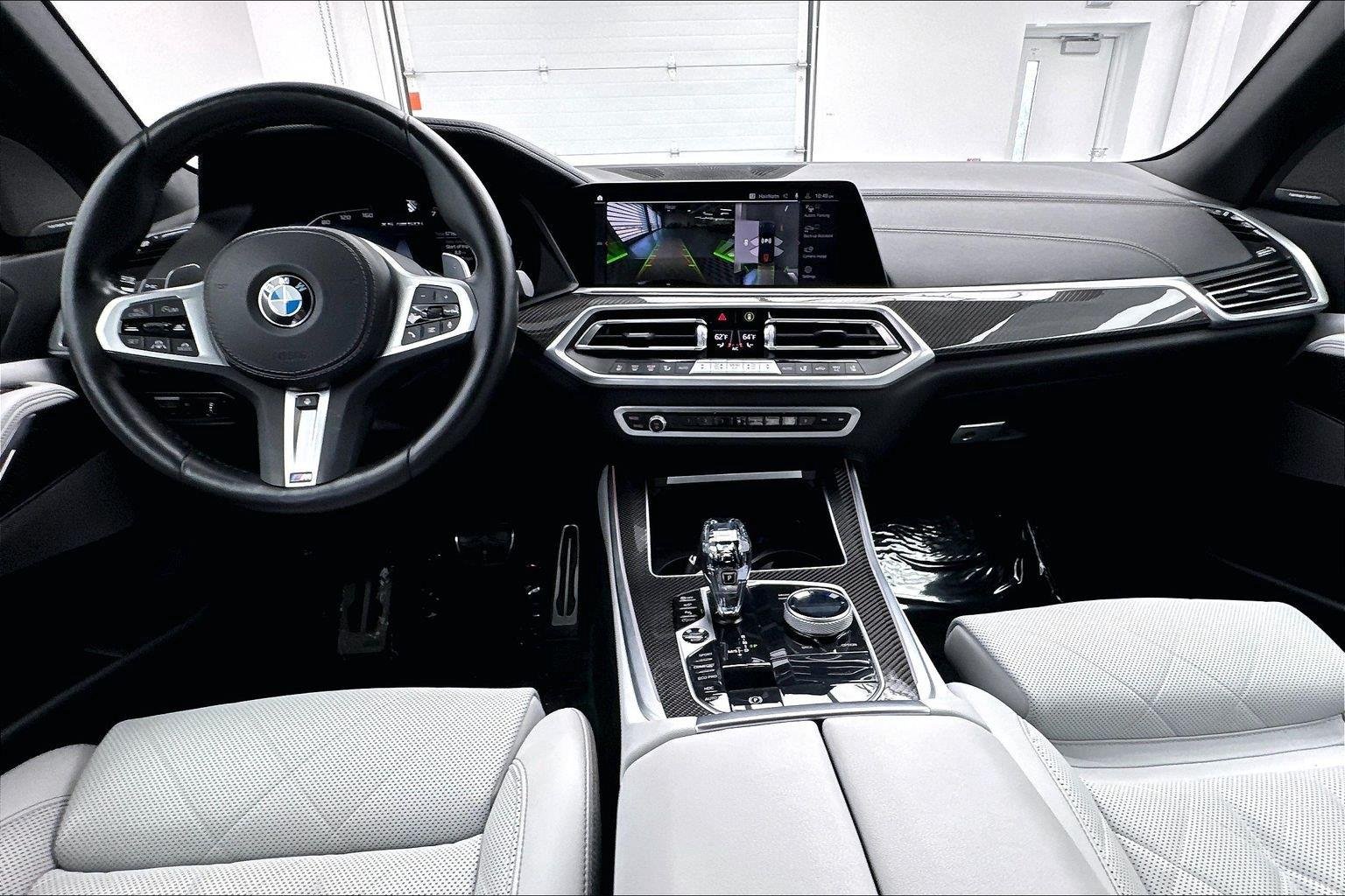 Certified Used 2023 Carbon Black Metallic BMW M50i image 10