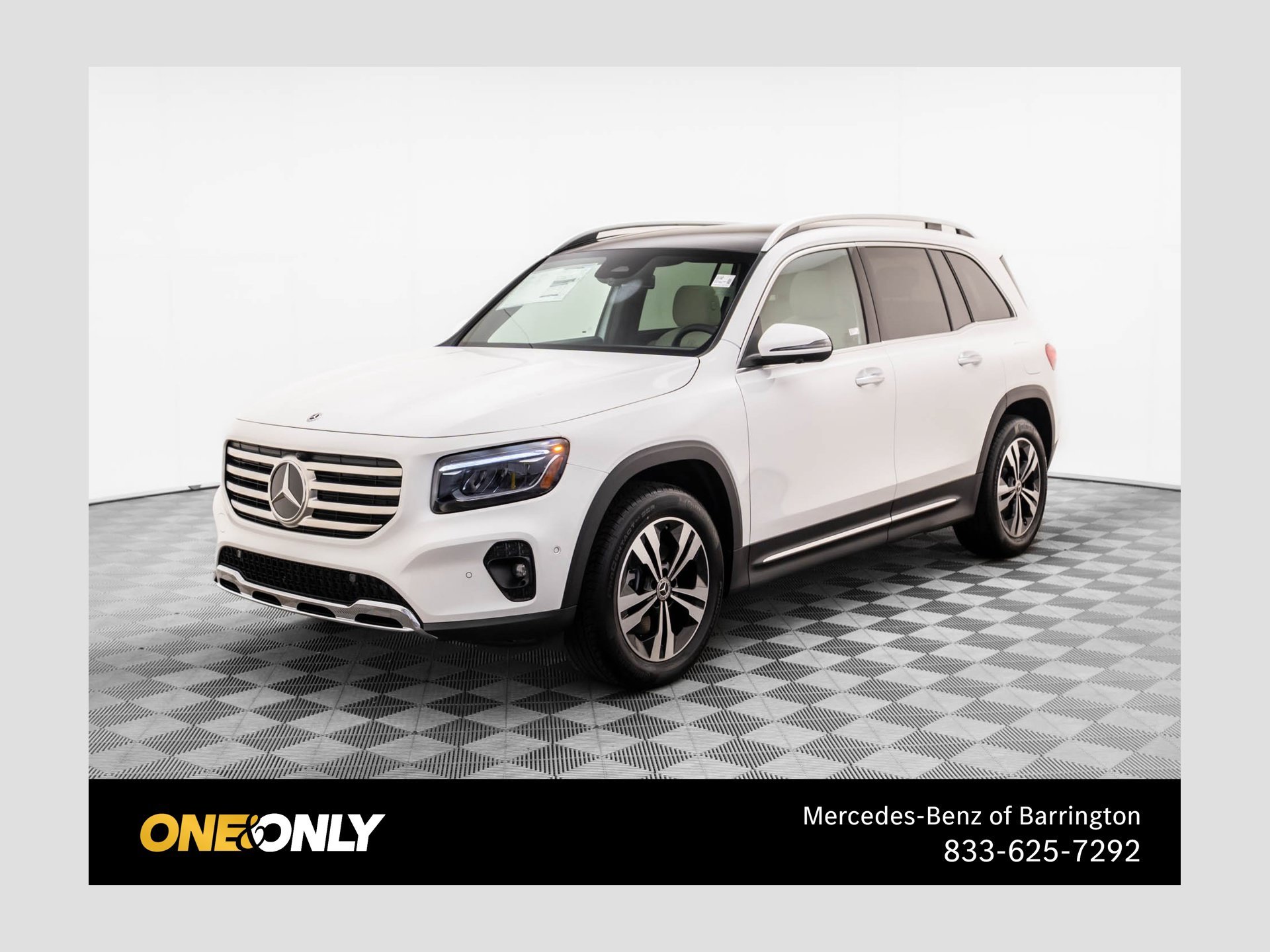 New 2026 White Mercedes-Benz GLB 250 image 1