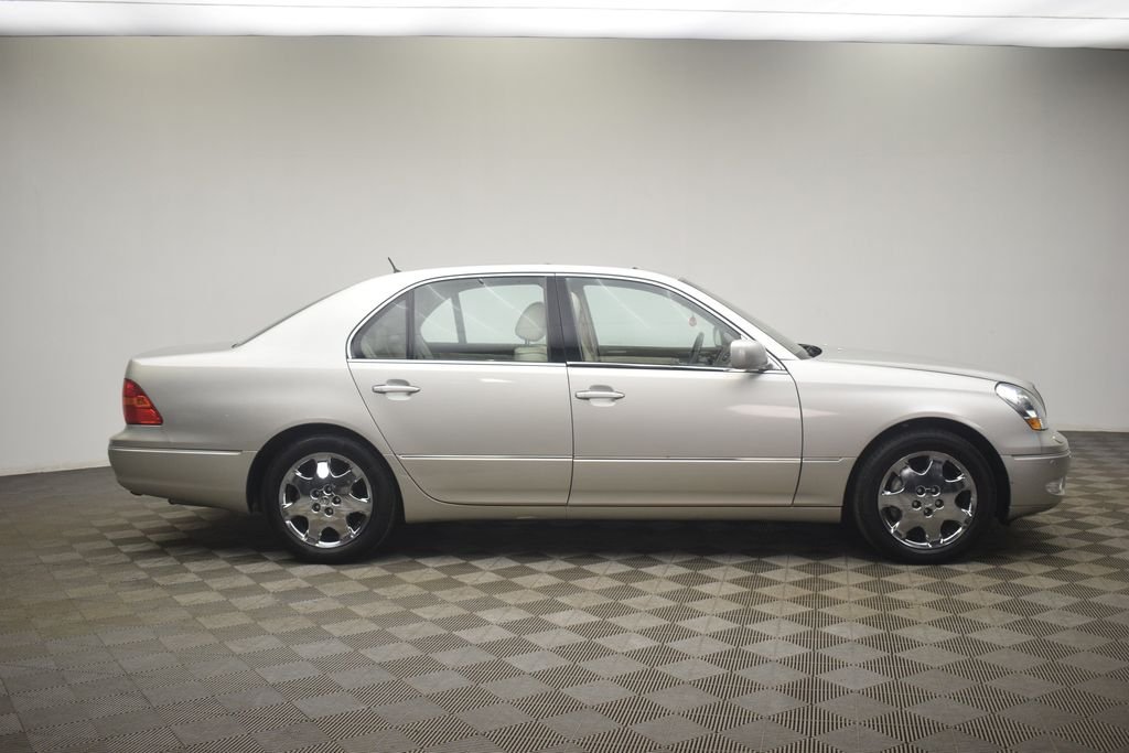 Used 2003 Millennium Silver Metallic Lexus 430 image 11