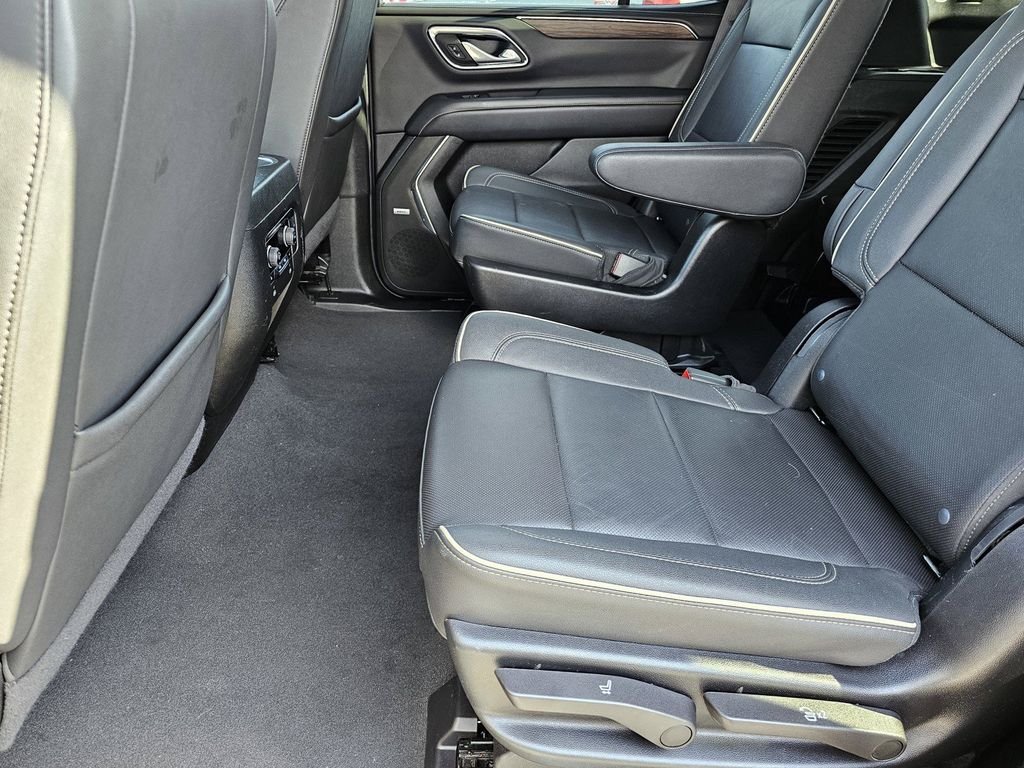 Certified Used 2024 Dark Ash Metallic Chevrolet Premier image 18