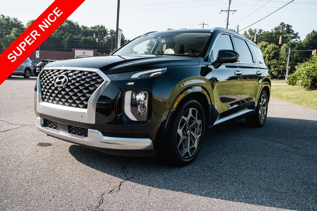 Used 2021 Black Hyundai Calligraphy image 3