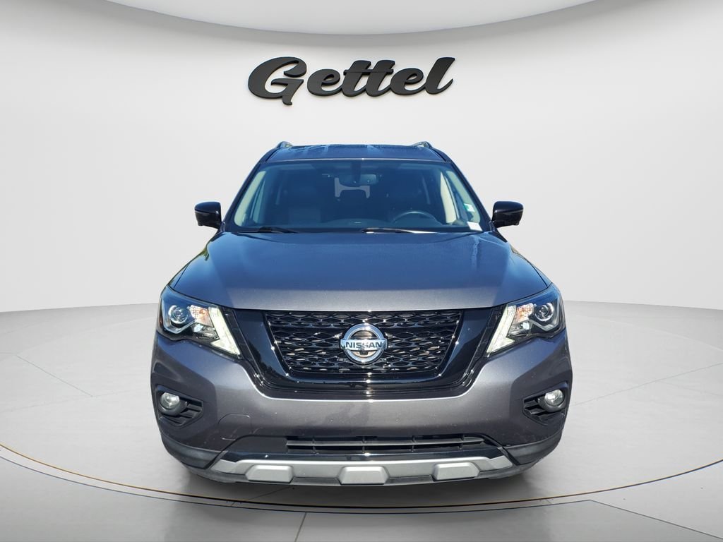 Used 2020 Gray Nissan SL image 3
