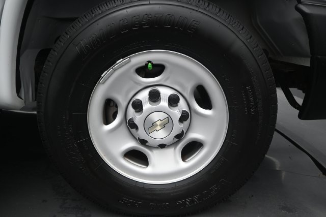 Used 2022 Summit White Chevrolet LS image 14