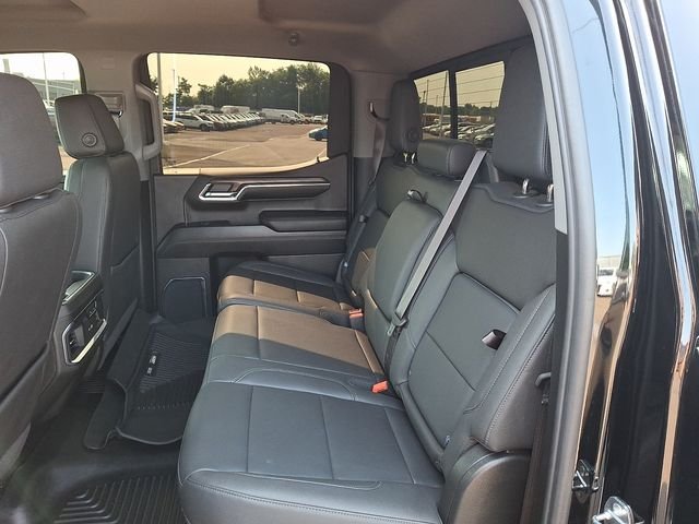 Certified Used 2024 Onyx Black GMC SLT image 10