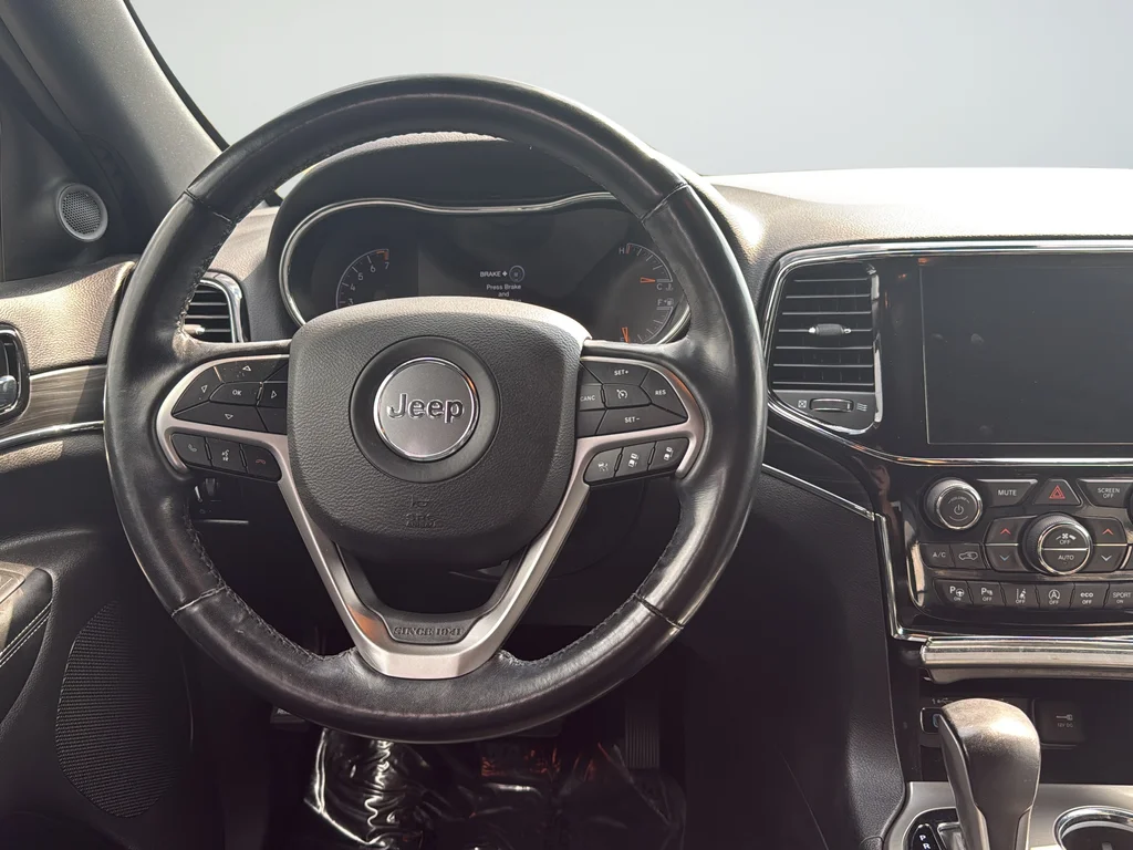 Certified Used 2021 Blue Jeep Limited image 9