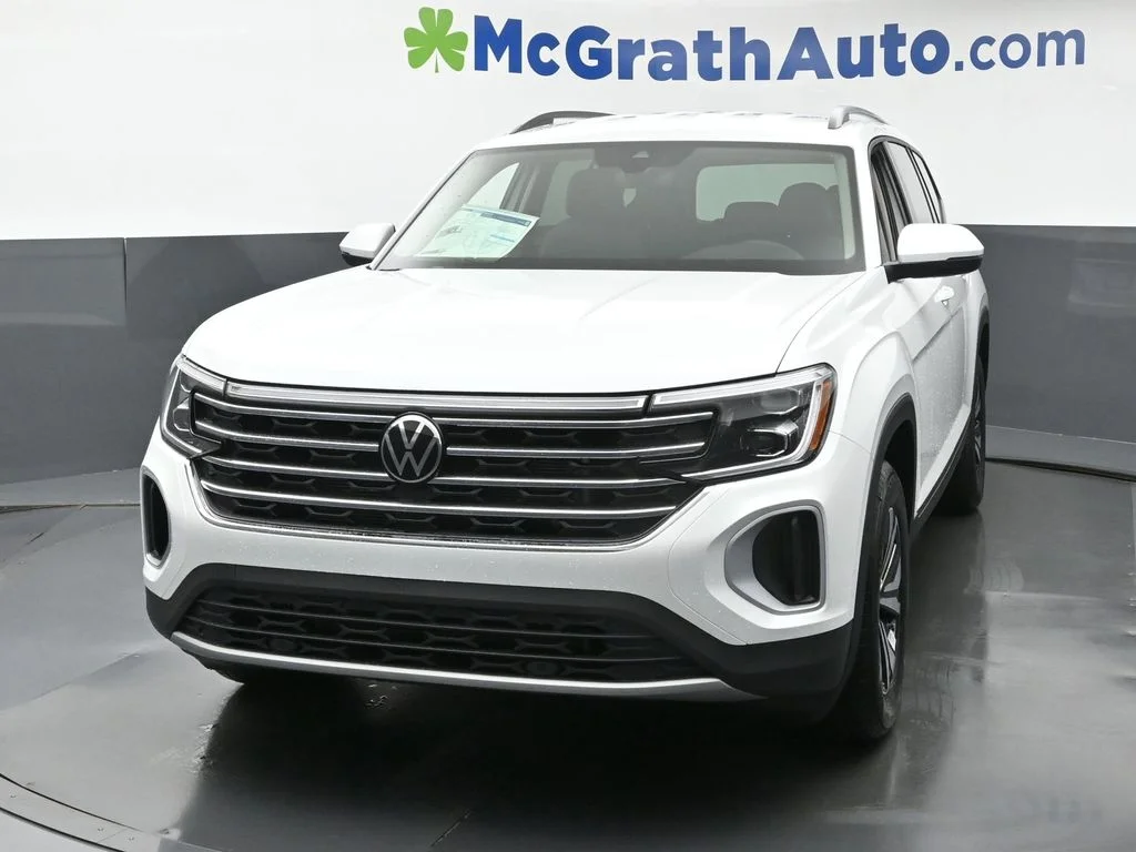 New 2026 White/off-white Volkswagen 2.0T SE image 5