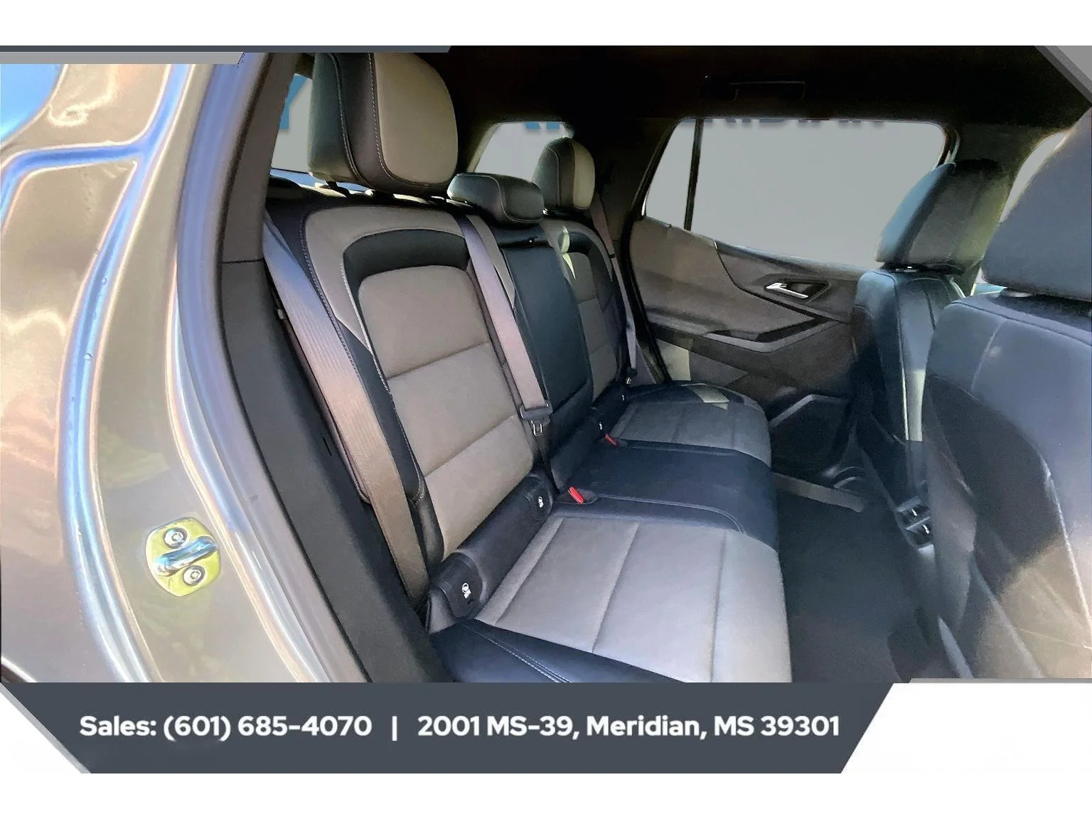 Used 2026 STERLING GRAY METALLIC Chevrolet FWD LT image 20