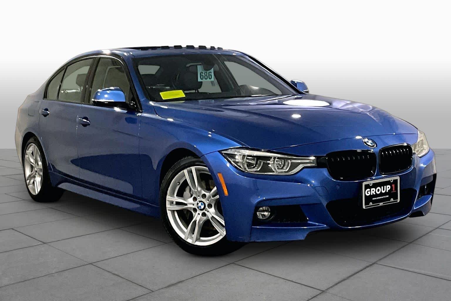 Used 2018 Estoril Blue Metallic BMW 330i xDrive image 2