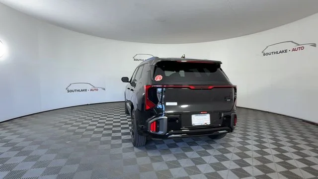 New 2027 Aurora Black Pearl Kia X-Line S image 7