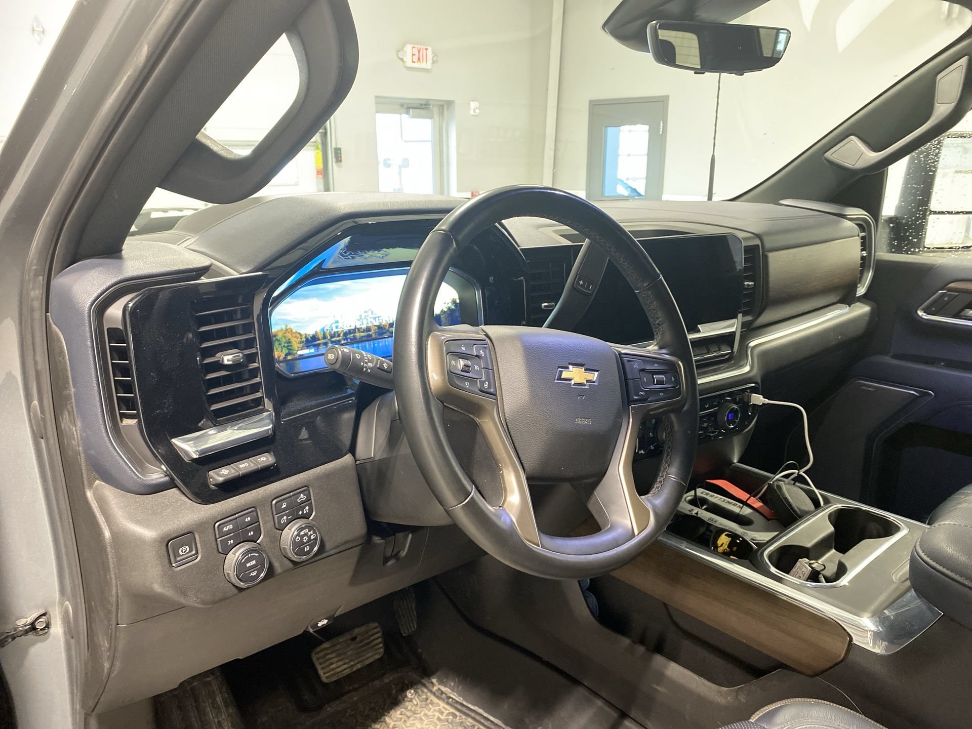 2024 Chevrolet Silverado 2500HD High Country - Photo 10