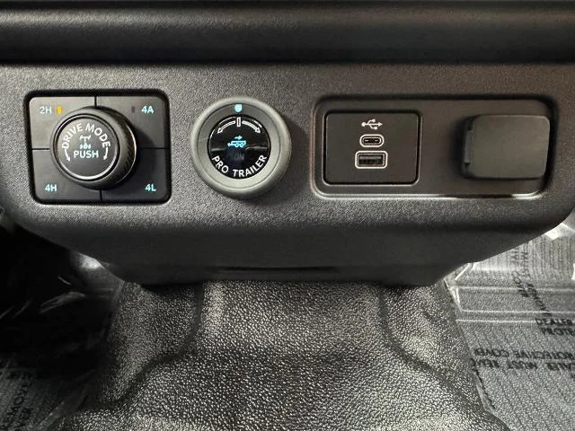 New 2026  Ford 4X4 XL image 19