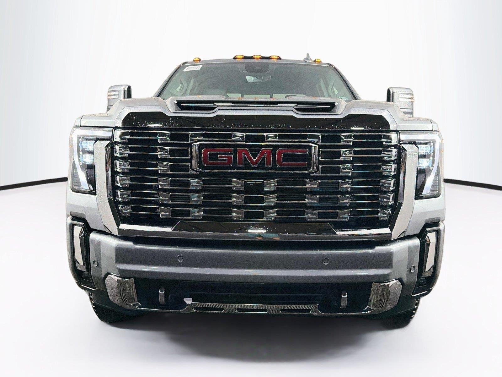 2026 GMC Sierra 2500HD Denali - Photo 6