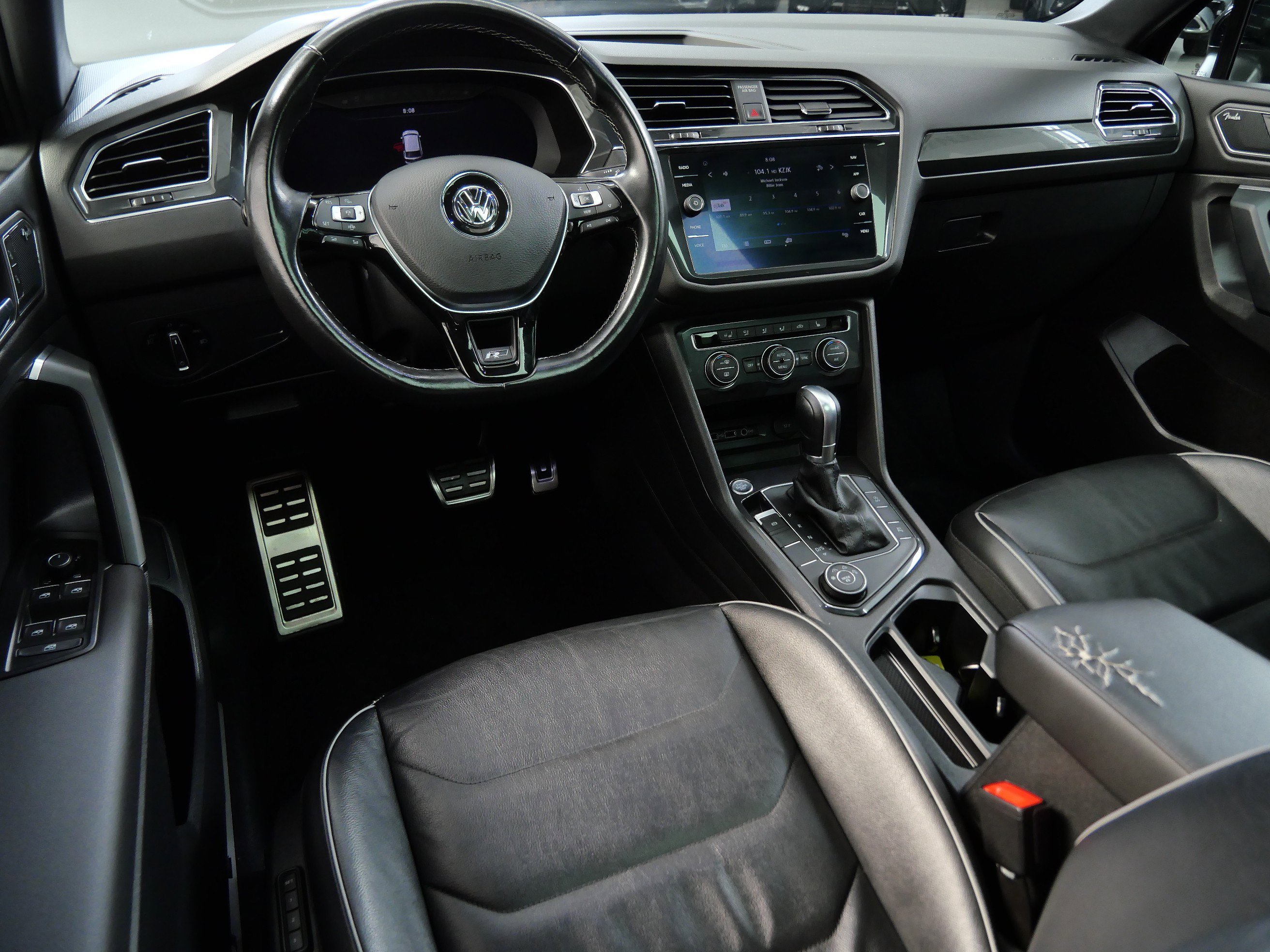 Used 2019 Volkswagen Tiguan SEL Premium R-Line with VIN 3VV4B7AX5KM059370 for sale in Minnetonka, Minnesota